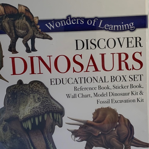 Discover Dinosaurs Education Box Set New Sealed - Picture 9 of 9